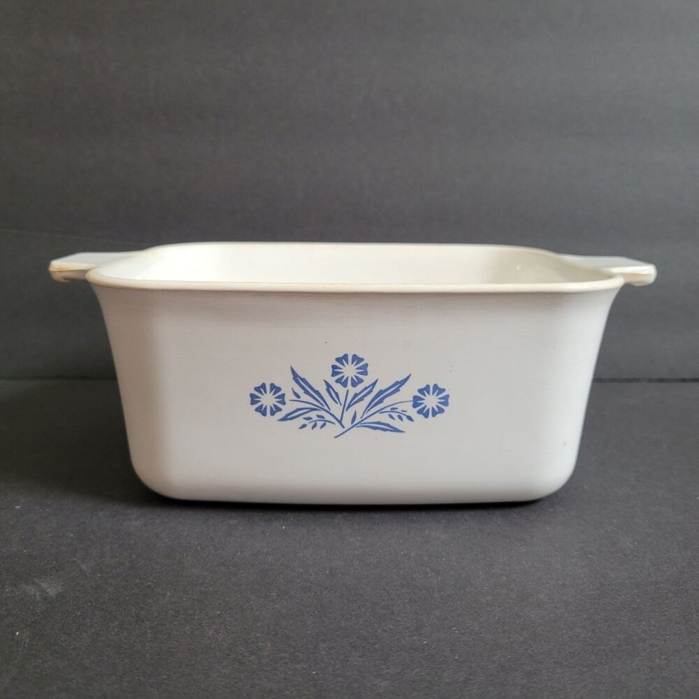 Corning Ware P-4-B Blue Cornflower 1.5 Qt Casserole Dish